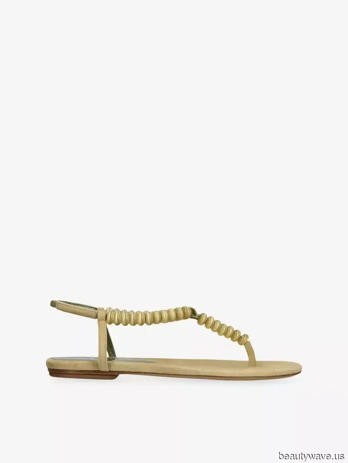 Apologies, Birkenstocks—Here are the 5 Stylish Shoe Trends European Women Will Embrace This Summer.