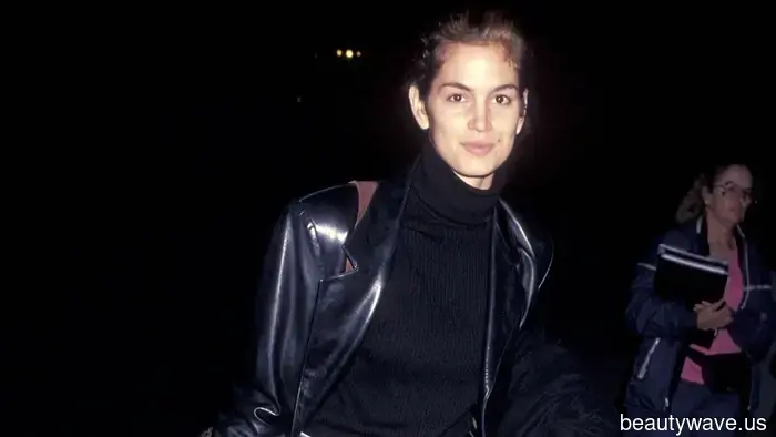 Специфические наряды Синди Кроуфорд в аэропорту из 90-х, которые я все еще вижу на самых стильных пассажирах мира