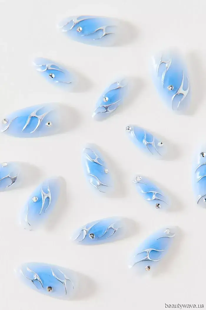 Forget red—experts indicate that these 10 stylish nail trends will dominate this winter.