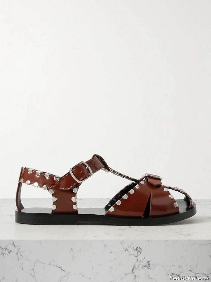 I’m declaring it—these 7 summer buys are set to become favorites among celebrities.