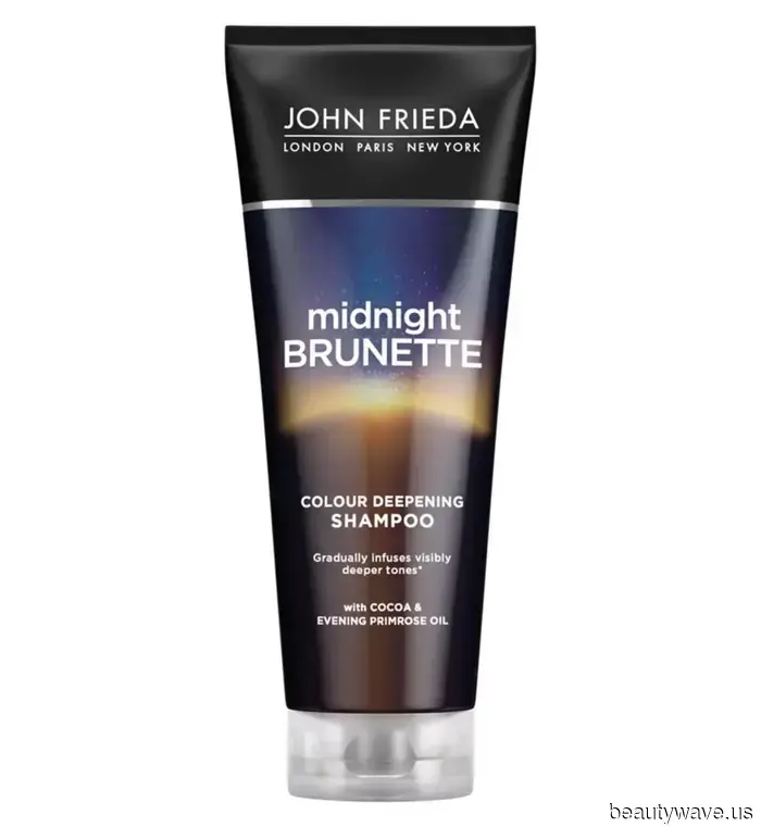 As a brunette, here are six autumn hair colors I’m contemplating for my next change.