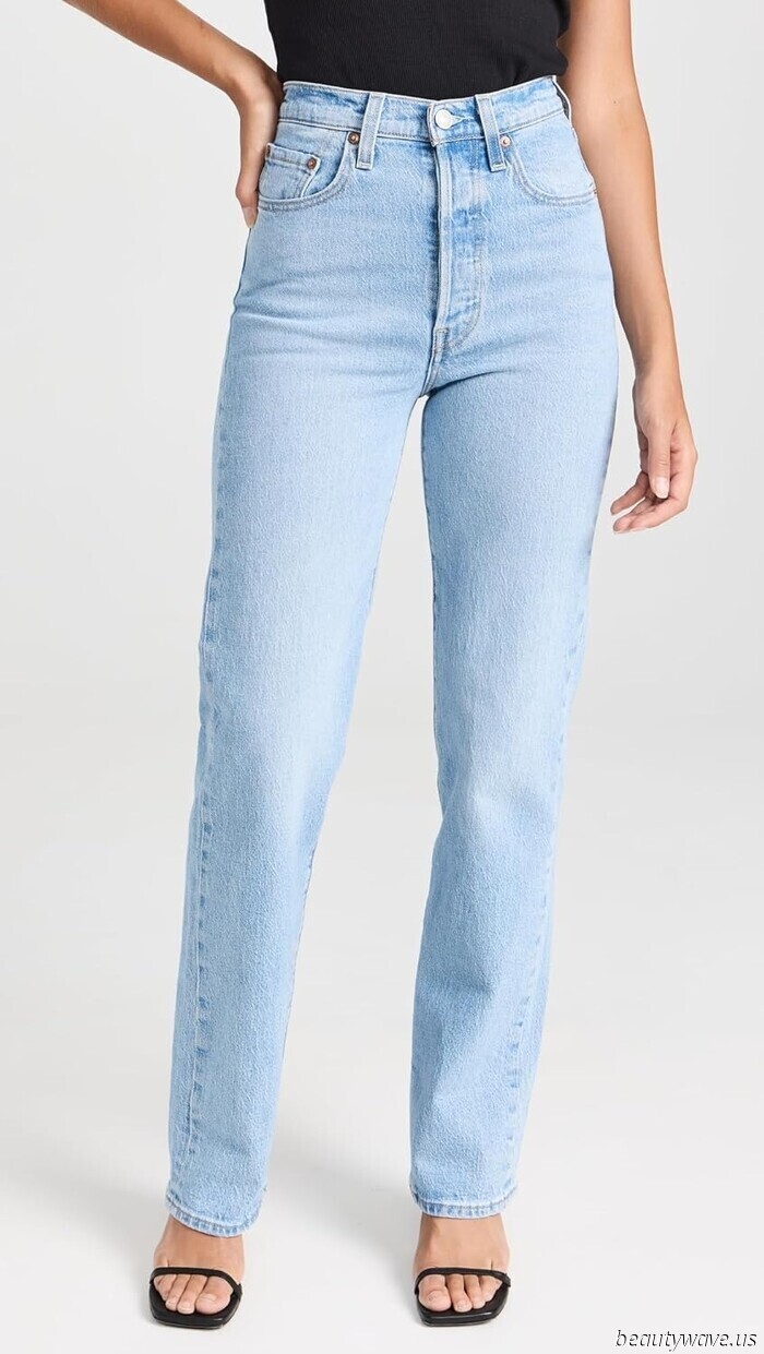 Nur damit du es weißt, *dies* ist der Denim-Trend, den New Yorker mit Loafers tragen (Entschuldigung, enge Jeans)