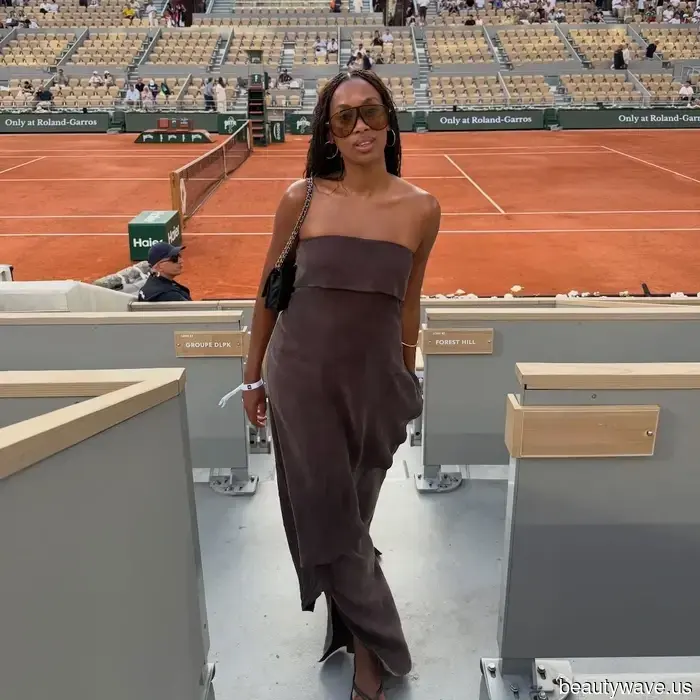 I don't possess tickets to the French Open, but if I did, I would pack these 7 summer beauty must-haves.