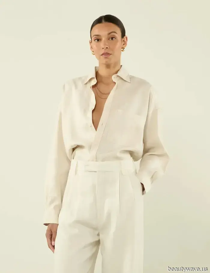 5 Ways Minimalists Are Styling Their Favorite Jeans at the Moment