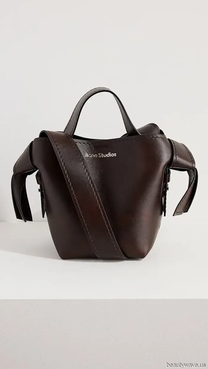 Karo kommt jeden Herbst zurück, aber diese 5 Outfits lassen es ganz neu aussehen.