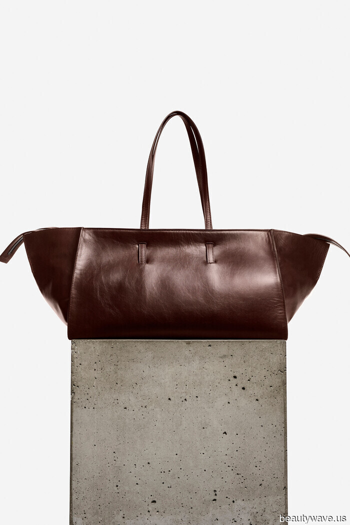 My 63-Year-Old Mom Recognizes What's Trendy Before I Do—34 Items She's Interested In (and Urging Me to Purchase) For…
