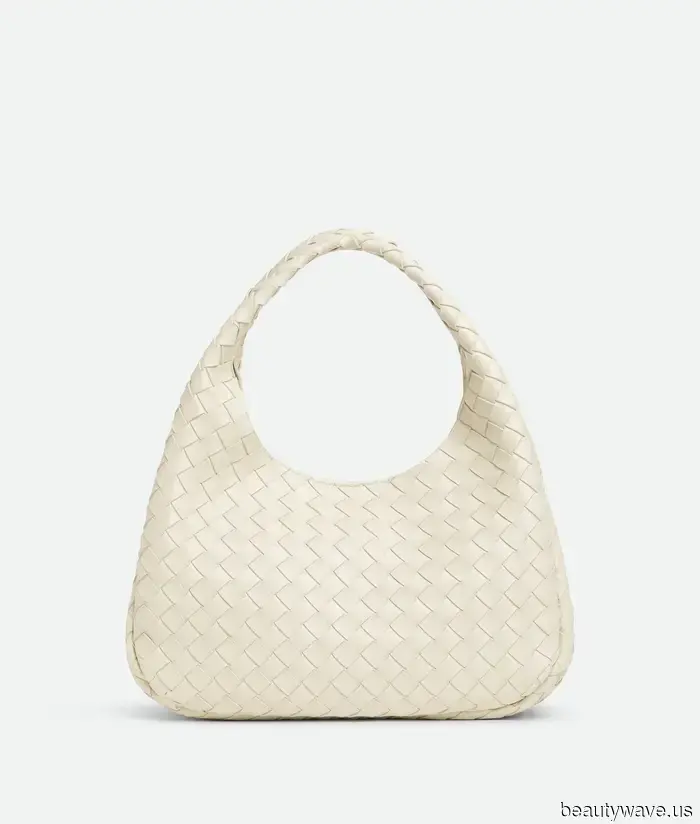 The Celebrity-Endorsed It Bag That Will Be Popular in 2026