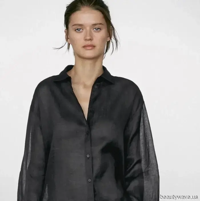 Apologies, but celebrities from the '90s excelled at autumn fashion—here are 7 outfits featuring jeans that demonstrate it.