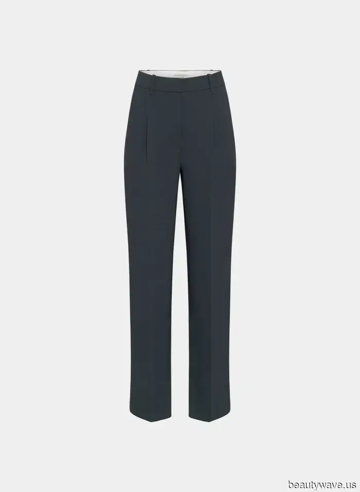 Soy una editora de moda de 1.52 m&mdash;Estos son los pantalones y jeans que nunca tengo que ajustar.