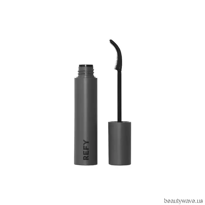 I specialize in "No Makeup" Makeup—These mascaras provide a natural appearance.