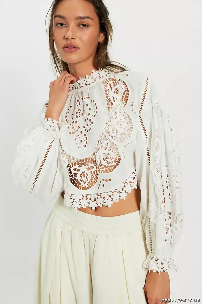 I Can't Help but Wear Blouses and Jeans This Summer—Here are the Styles That Receive the Most Compliments.