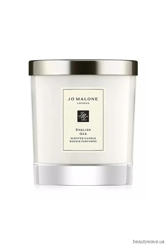 I’m declaring it: Collegiate-Girl Fall is in full swing, and these products perfectly represent the trend.