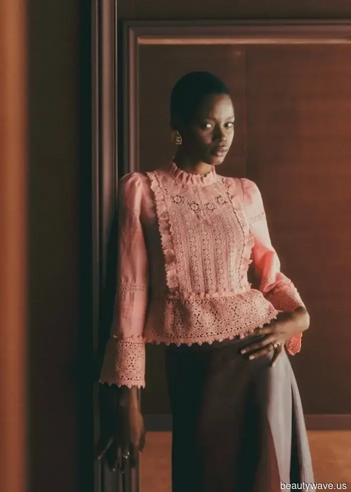 Dimentica il Bianco e Nero&mdash;Queste Combinazioni di Colori Primaverili Inaspettate Sono Molto Più Chic