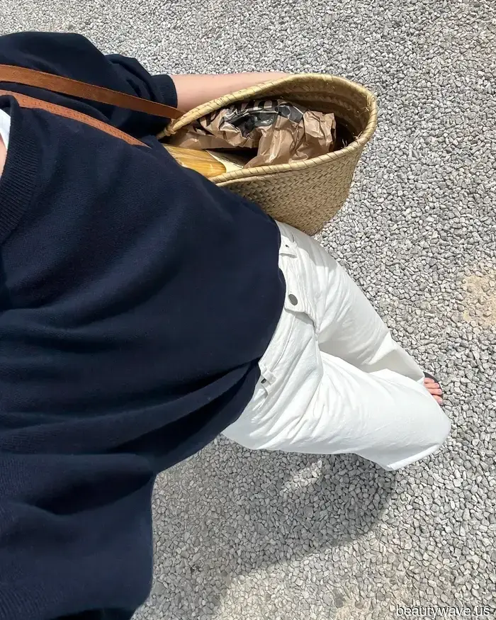 You can pair jeans with almost anything, but it's this seemingly "boring" piece that gives them an elegant touch.