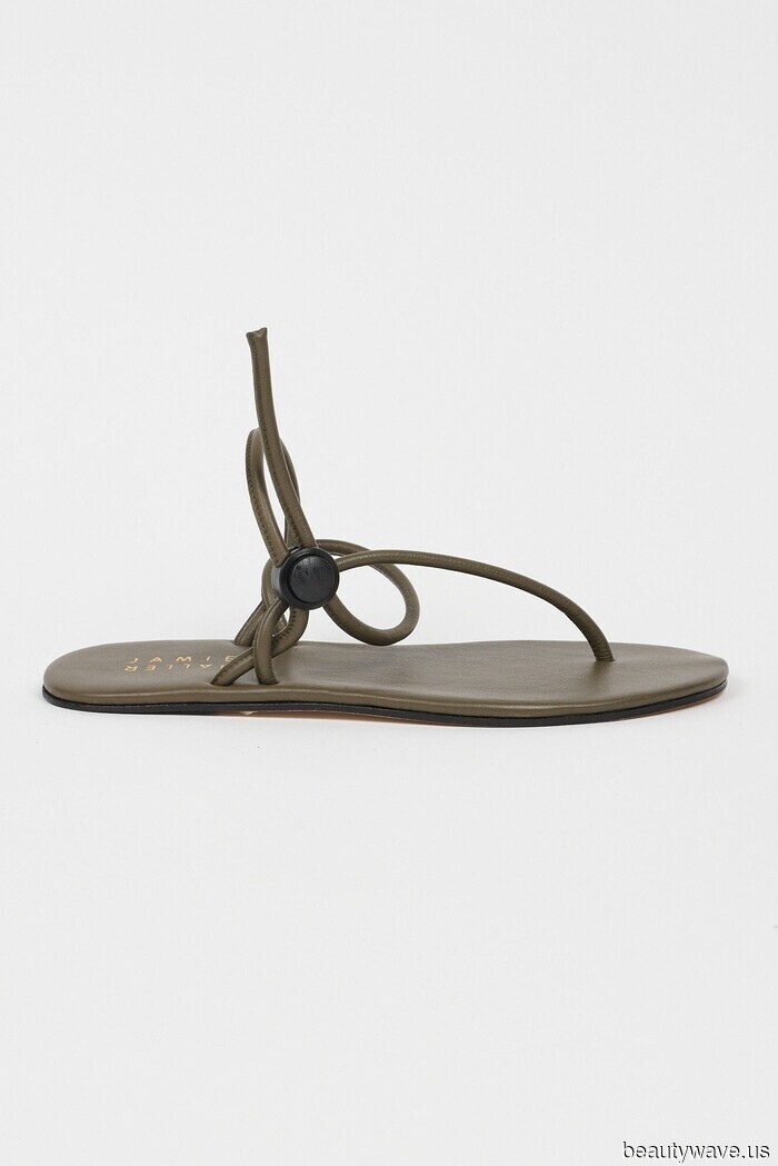 I'm a Fashion Editor—Here's My Prediction for What It Girls Will Be Wearing (and Purchasing) This June.