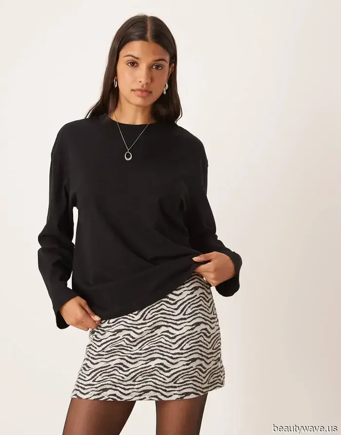 3 Surprising Color Trends That Elevate Animal Print, Based on Insights from Fashionable Individuals in Paris and London