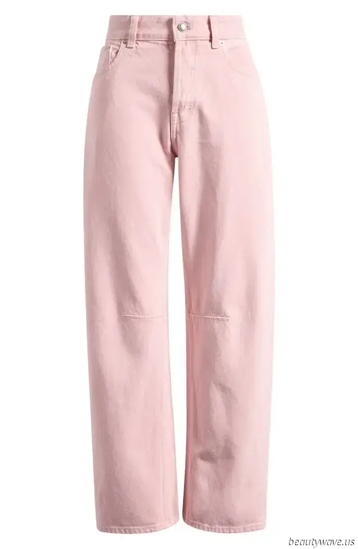 In case you're curious, here are the bag and shoe colors that perfectly complement the powder-pink trend.