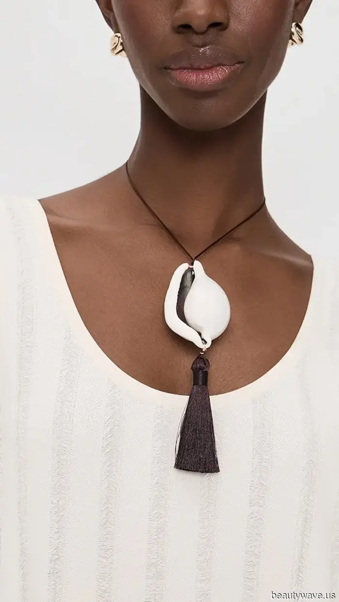 La joyería de invierno no se trata solo de los pendientes&mdash;5 tendencias geniales para llevar con tus suéteres y abrigos