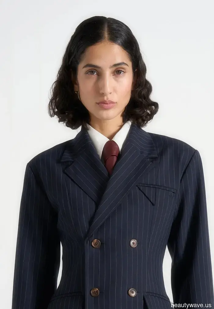 Non Parigi, Non NYC&mdash;I migliori outfit delle celebrità di Tokyo stanno impostando la nuova agenda di stile