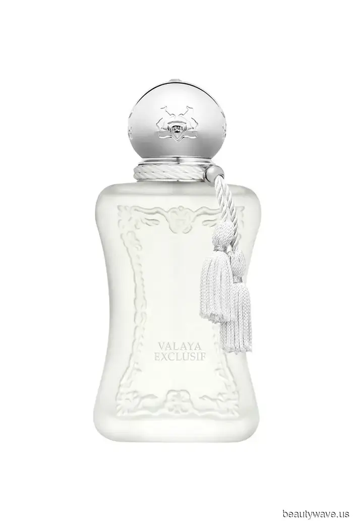 The Opera Aesthetic Will Be Trendy for 2026—20 Beauty Must-Haves That Bring to Mind Bright Stages and Plush Velvet Seats