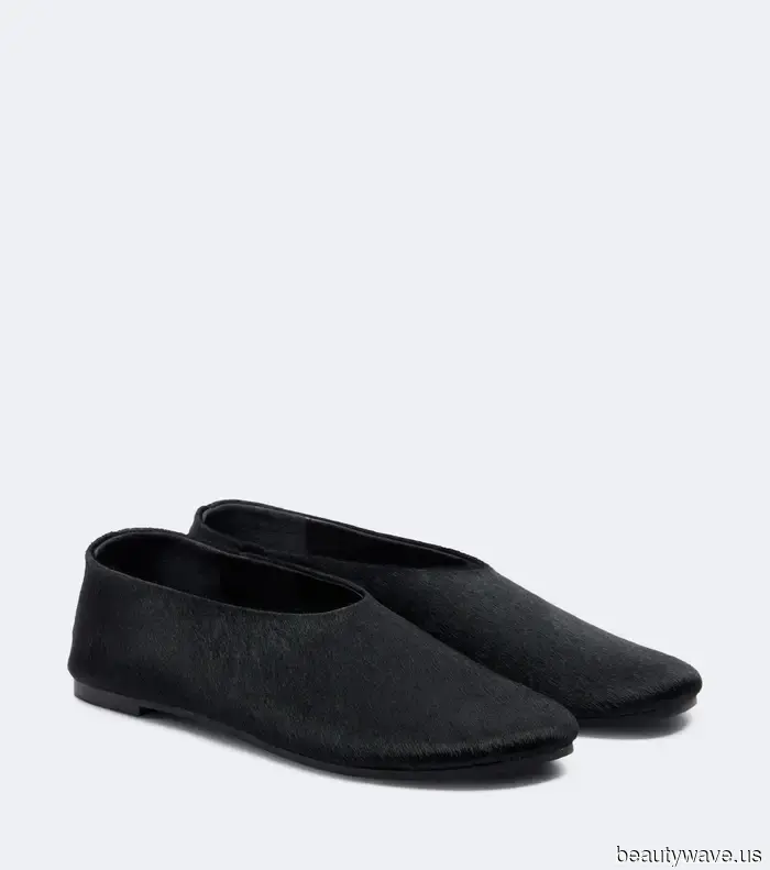 The new Fall 2026 footwear is arriving, and I'm completely confident that these 33 styles will be sold out.