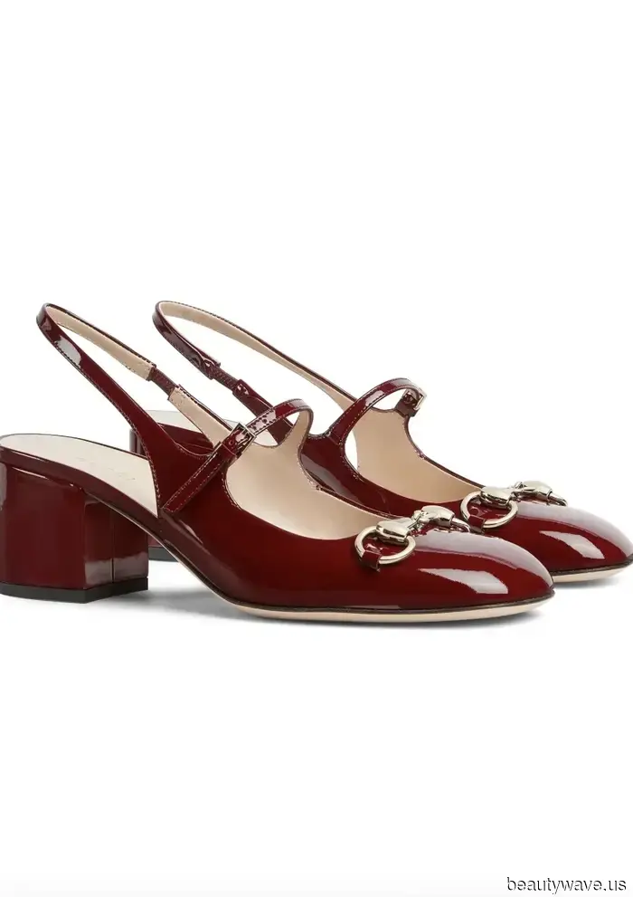 Click Here for Evidence That This Elegant Shoe Color Pairs Well With Both Jeans and Dresses