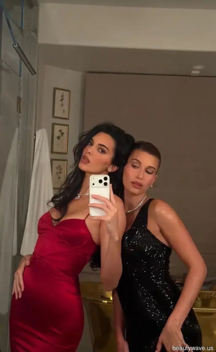 Kendall and Hailey have just confirmed it: Statement earrings are being superseded by this timeless party jewelry trend.