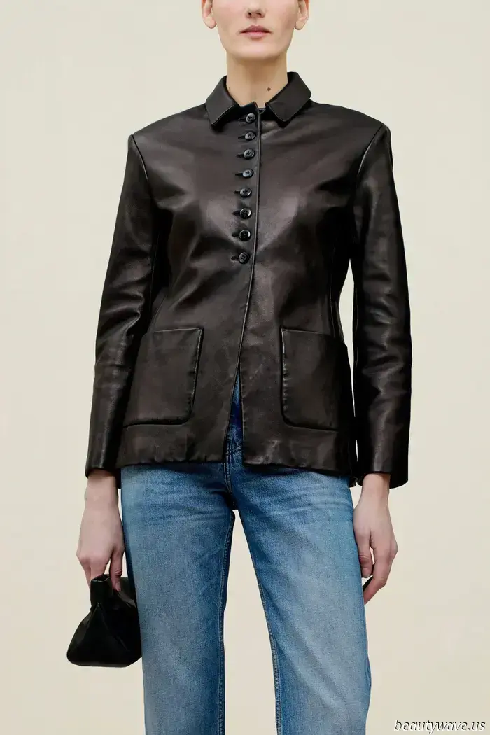 Le donne con gusto a New York indossano blazer solo se presentano questo dettaglio