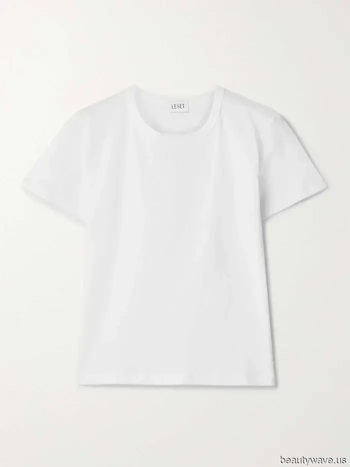 Besser als Jeans&mdash;Dieser hübsche Rocktrend wird den Wert Ihrer weißen T-Shirts sofort steigern.