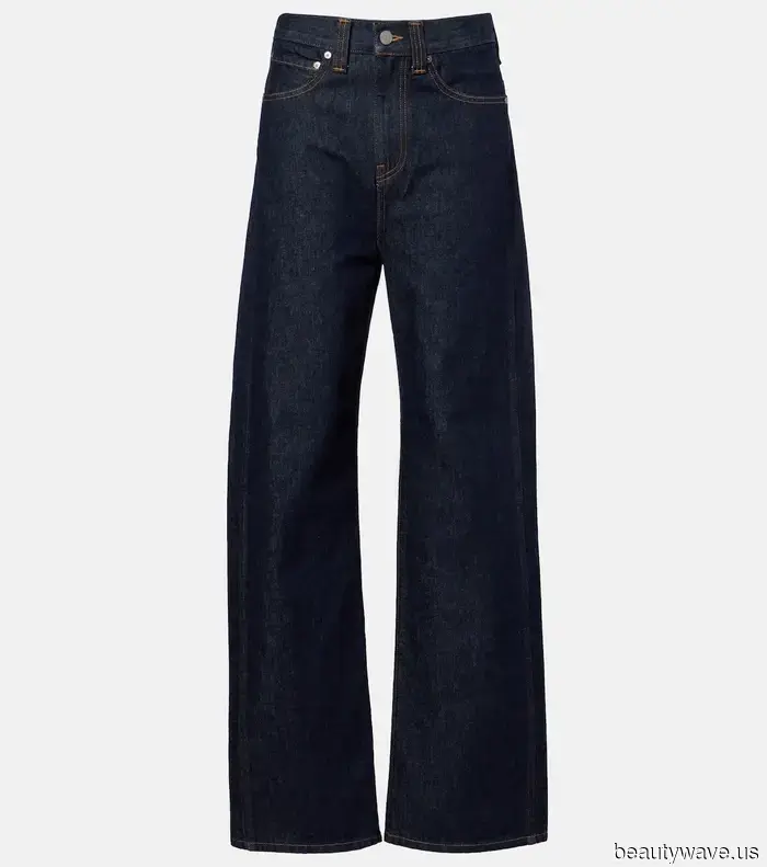 We’ve tested countless pairs of wide-leg jeans together, and we’re confident that these 8 are the absolute finest.