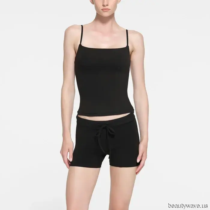 Not every top pairs well with capri pants, but I've discovered the ones that truly do.