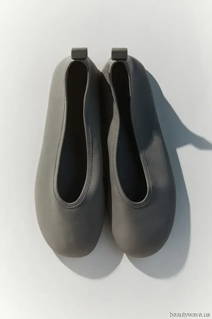 I Analyze Trends for a Living—5 Shoe Colors That I'm Sure Will Be Popular in 2026