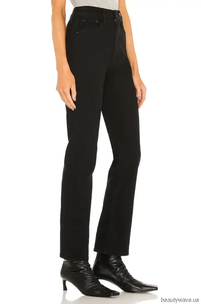 I Jeans a Sigaretta Sono Ufficialmente Tornati&mdash;Ecco Come le It Girl Li Stileranno nel 2026