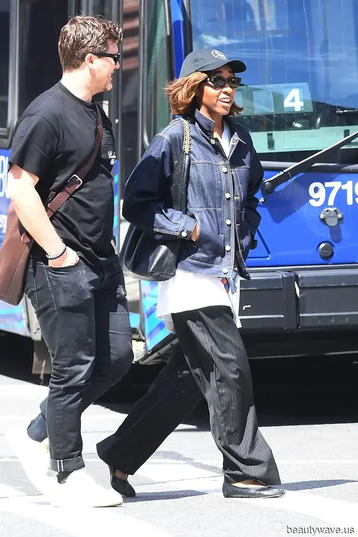 Here's What to Pair with the "Boring" Pant Trend Favored by It Girls