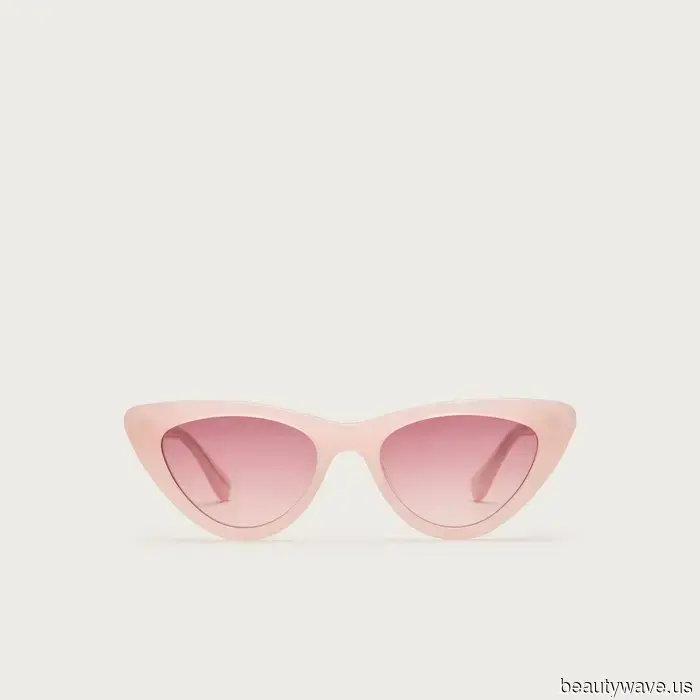 My Mother Only Wears Black—These 5 Spring Trends from J.Crew Made Her Embrace More Color.