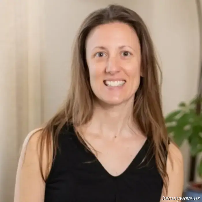 People are buzzing about “Adult Tummy Time” – here’s why it’s truly remarkable.