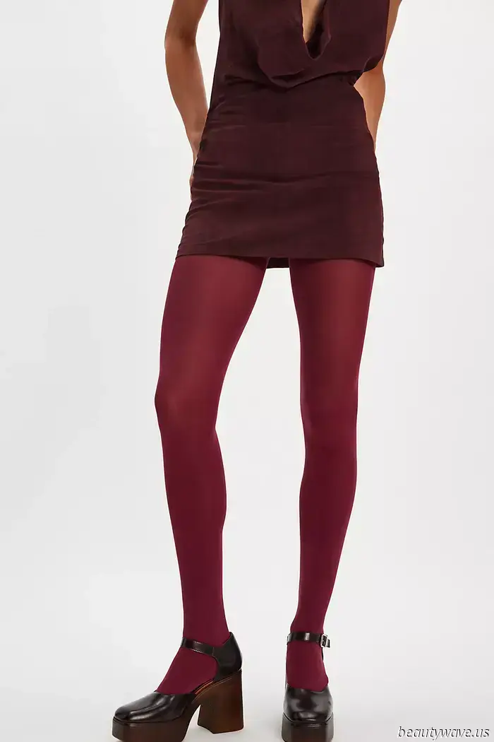 Black tights have become too common; this is the new tight color trend that everyone will be sporting instead.