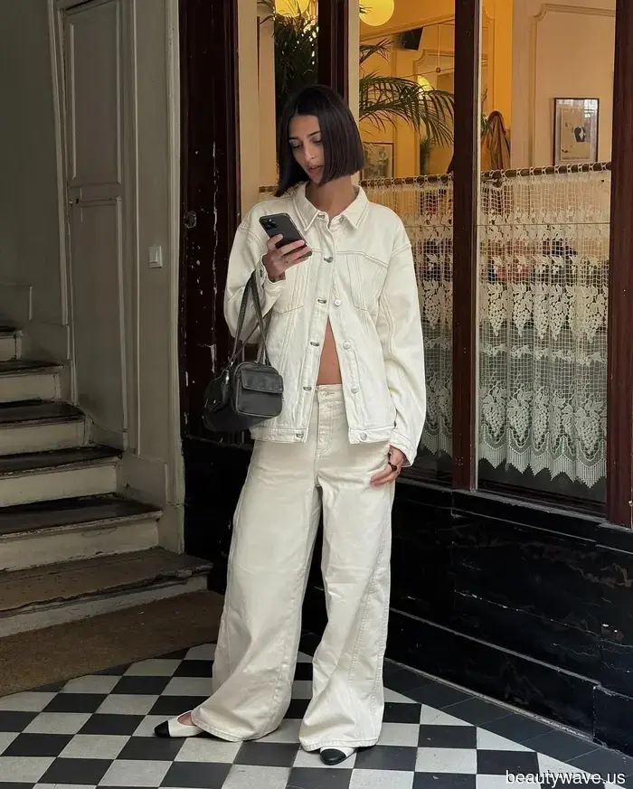 I’m borrowing this simple French-girl styling tip to refresh all of my spring outfits.