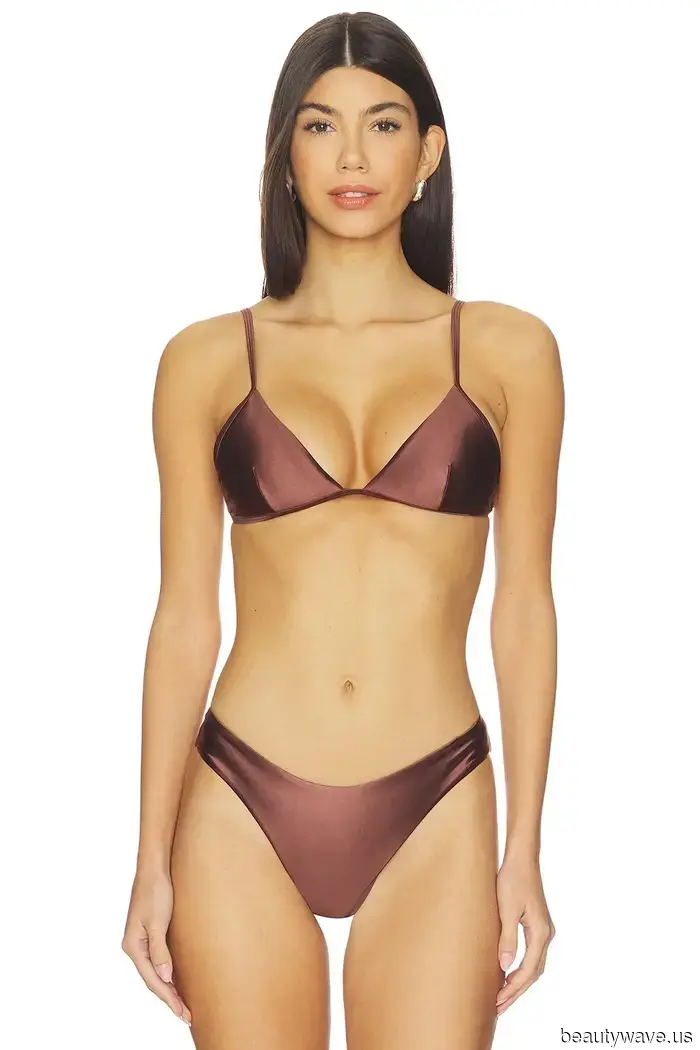 È solo marzo, ma sto già comprando questi bikini per l'estate 2026.