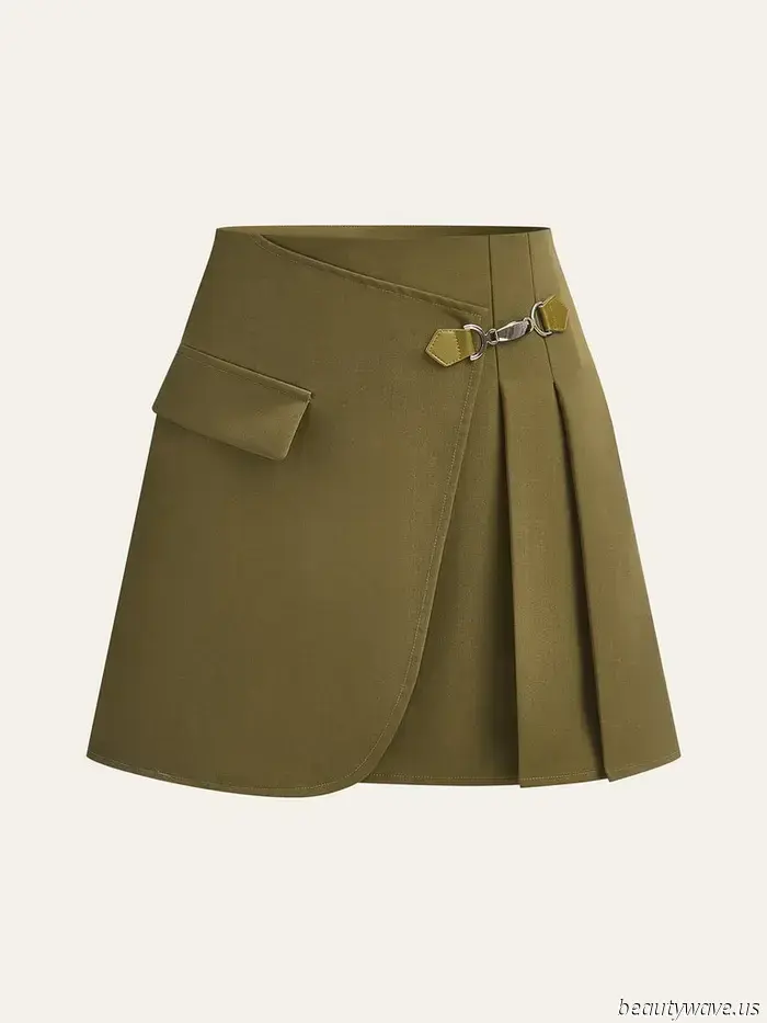 It's Official: Fashion Enthusiasts in NYC Are Crazy About This Non-Denim Skirt Trend.