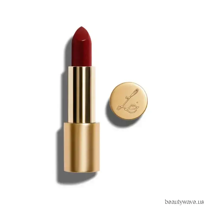 I Recently Consulted the Experts, and Here Are the 6 Fall Makeup Color Trends You Need to Be Aware Of.