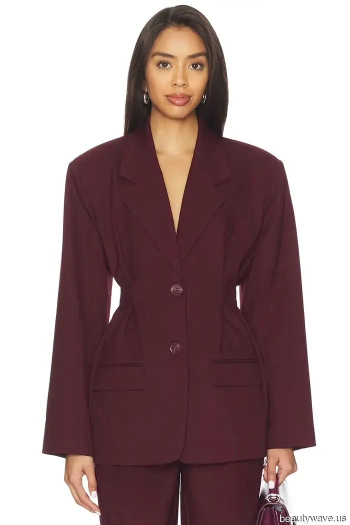 If you plan to wear skinny jeans in 2026, adhere to these 8 denim guidelines to stay trendy.