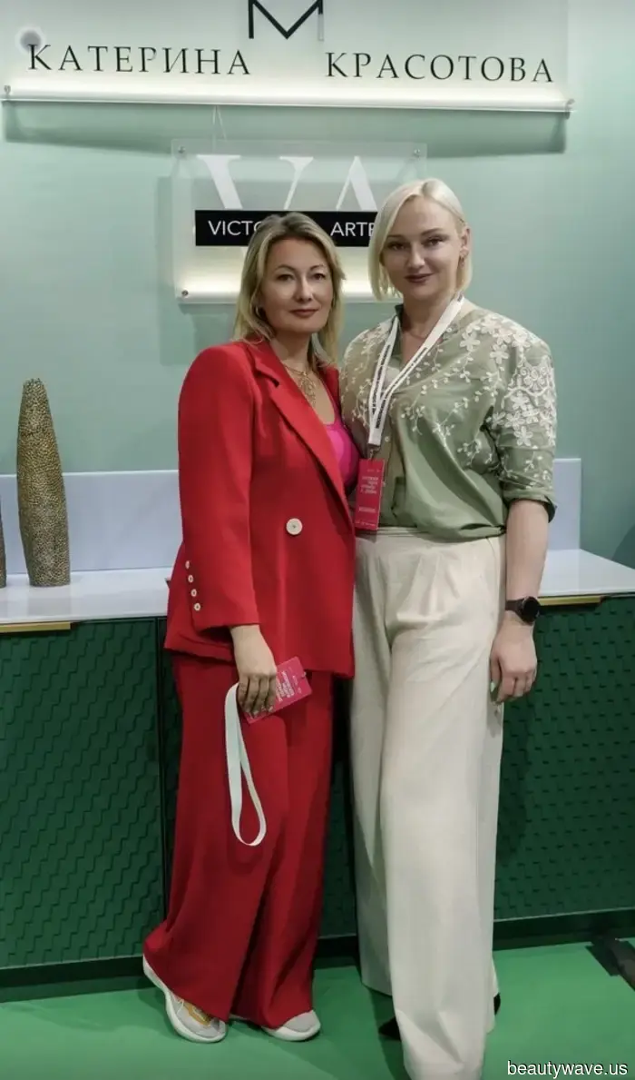 L'arte in cucina: prima di VICTORIA ARTE e Ekaterina Krasotova al Maneggio