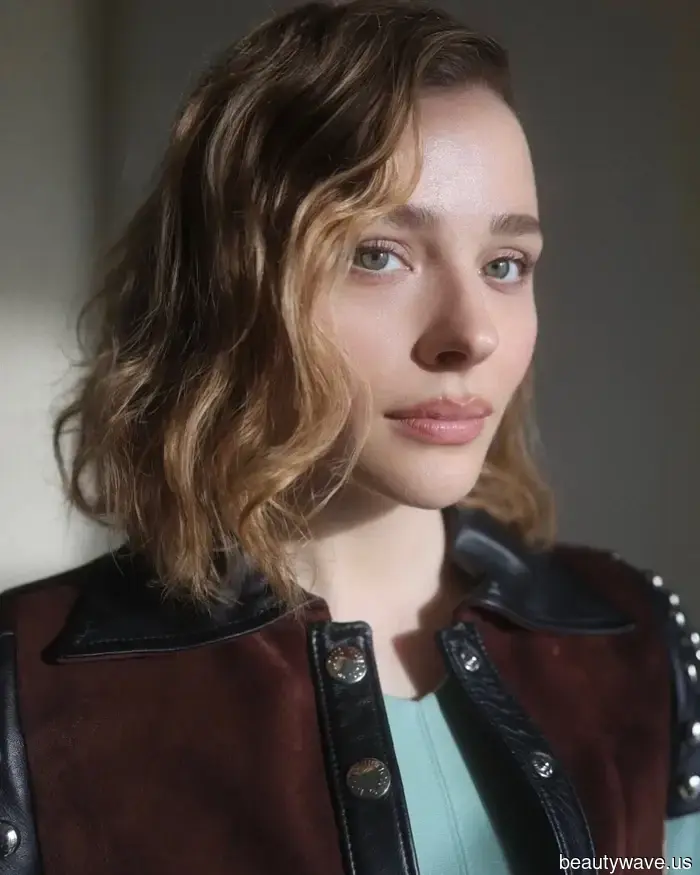 23 Looks de Peinados Rizados Chic que Abrazan tu Textura Natural