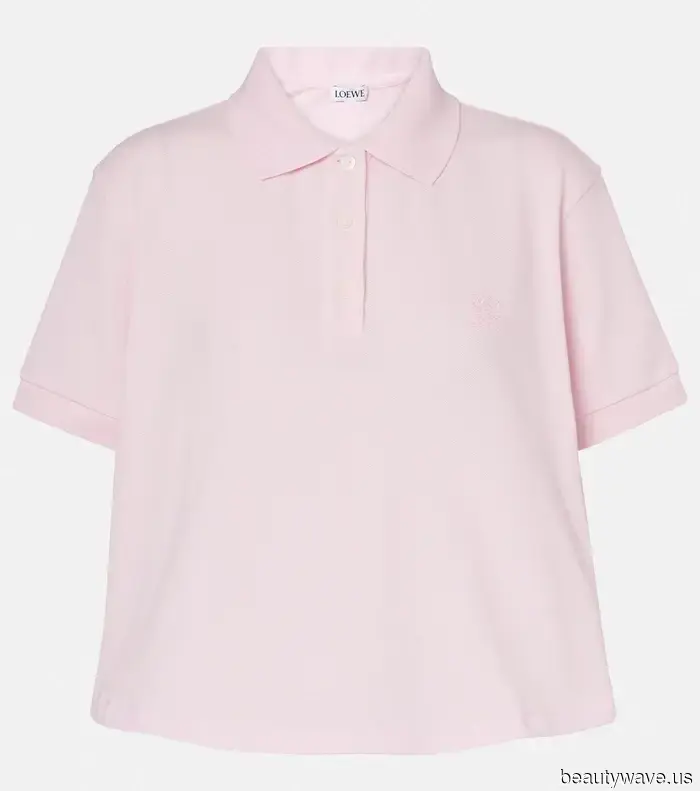 What the Editors at Who What Wear Shared as Their Top 25 Fashion Finds This Month