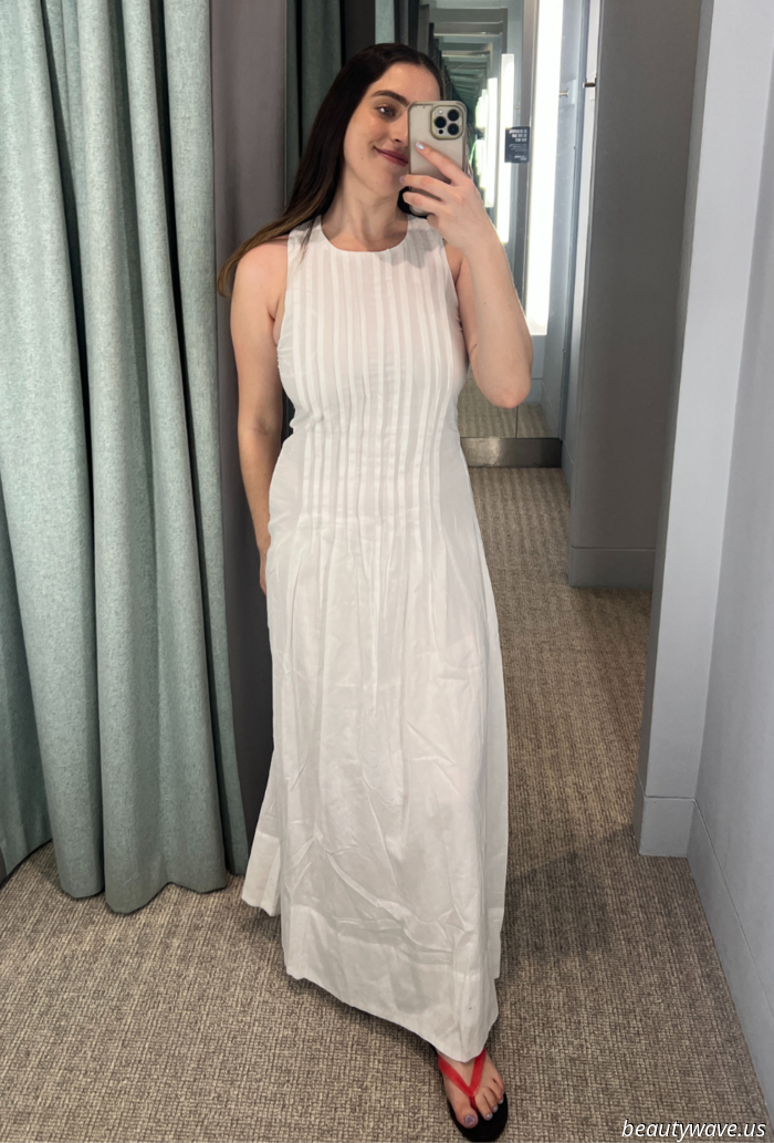 I Tried on the 6 Dissh Dresses That Are Currently in High Demand—Here’s How They Fit.