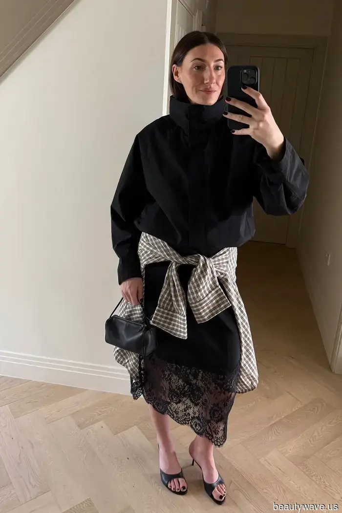 Every stylish woman is donning this "plain" yet sophisticated skirt—apologies to minis and maxis!