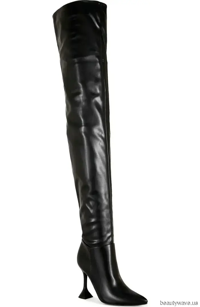 Indossare un cardigan preppy con questa tendenza controversa degli stivali lo rende dieci volte più cool.