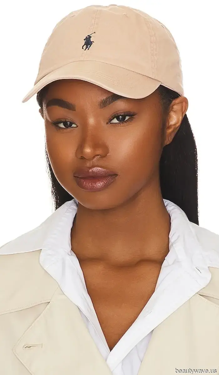 Observed: The Easy Method Trendy Individuals Are Using to Style Their Bobs at the Moment