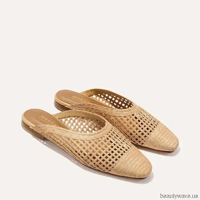 I work in fashion in NYC—here are the 7 summer shoe trends featured in my capsule wardrobe.